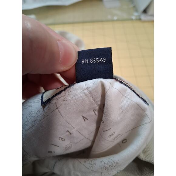 Tommy Bahama 100% Silk Panama Khaki Sands Pleated Dress Pants Size 42 - Picture 9 of 9